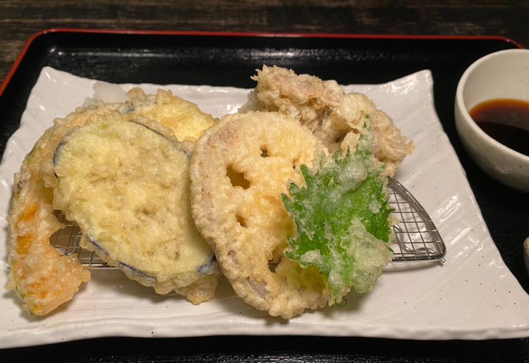 本日の天ぷら盛り合わせ