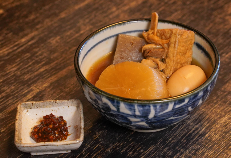 蕎麦出汁おでん 料理長おまかせ5種